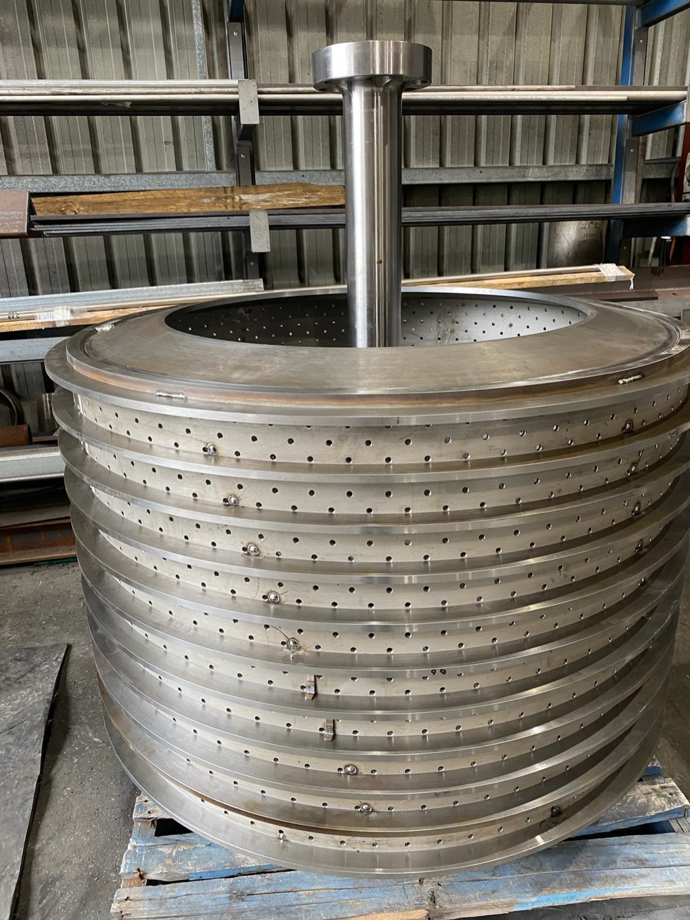 Fugal basket on a pallet outside the workshop